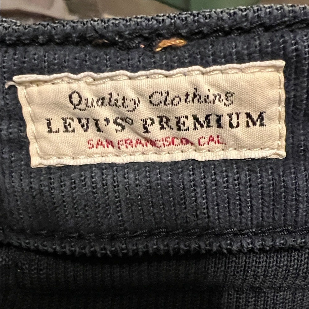 Levi’s Premium Wedgie Straight Corduroy Pants • Sz 27 • Muted Slate Blue - Picture 13 of 13